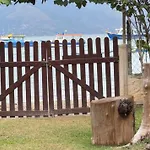 Praia Das Cigarras Na Areia